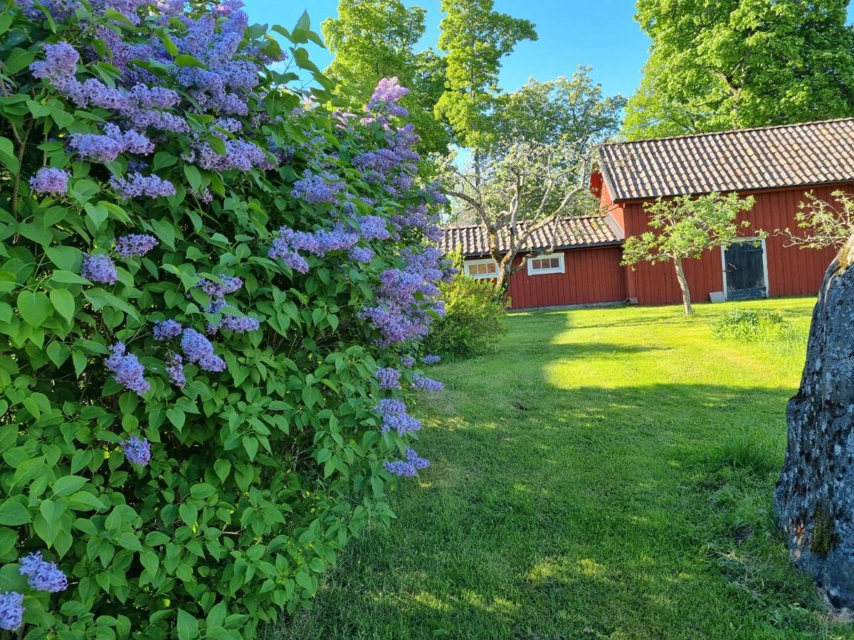 Skölvs Gård Pensionat Glanshammar Exteriör bild