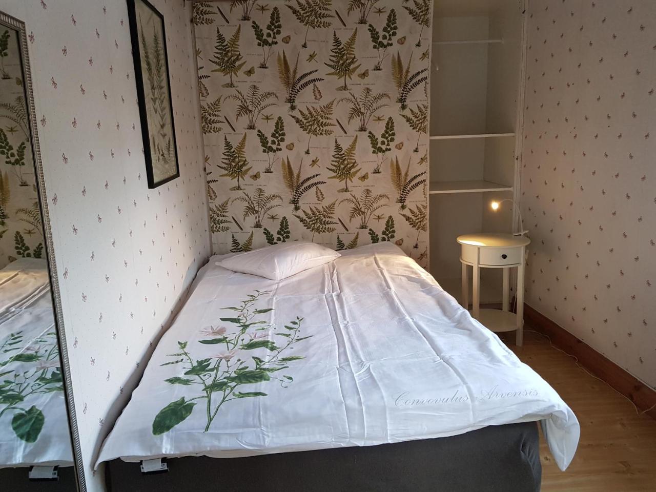 Skölvs Gård Pensionat Glanshammar Exteriör bild